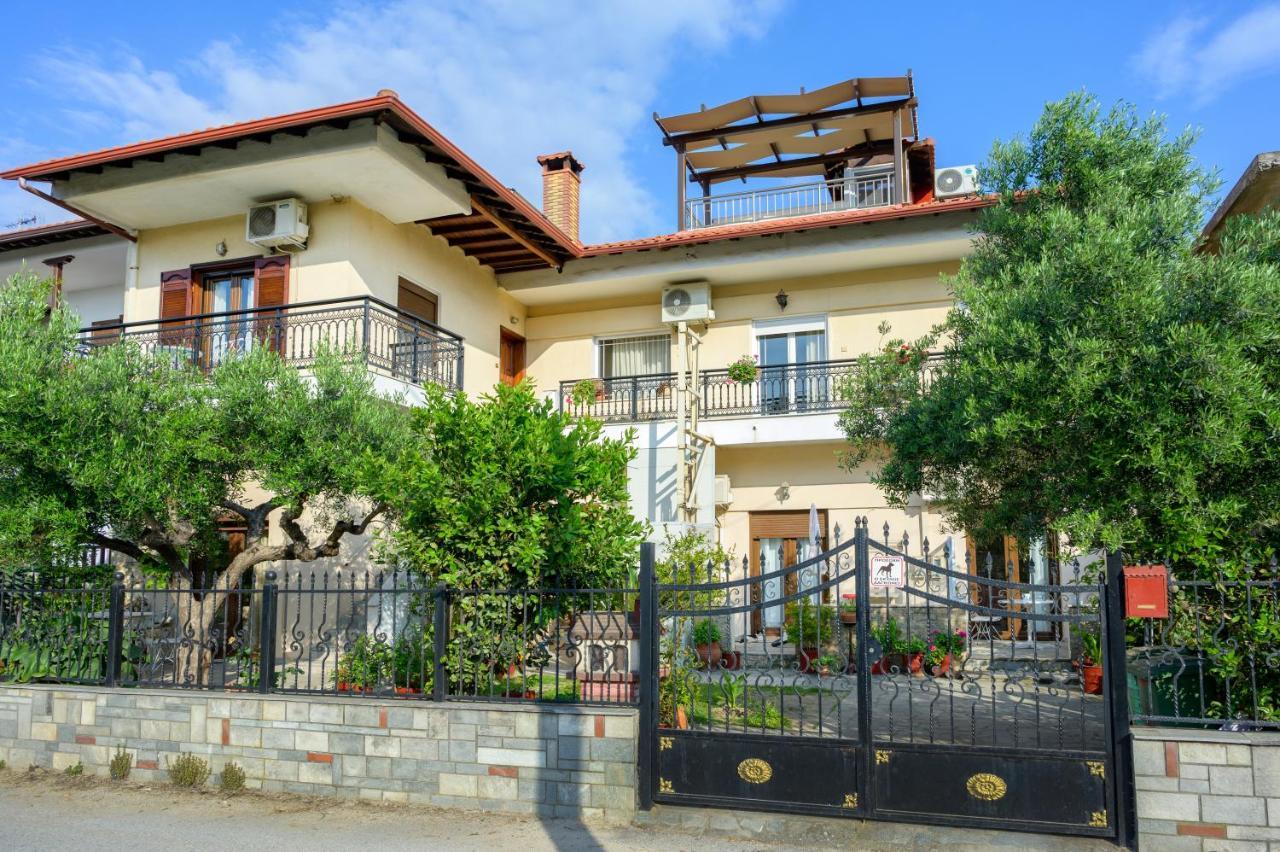 Zeyia Apartment Ierissos Bagian luar foto