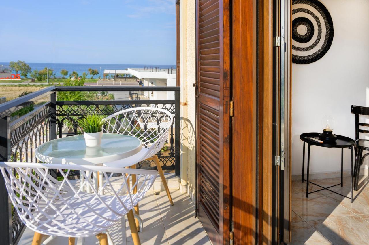Zeyia Apartment Ierissos Bagian luar foto